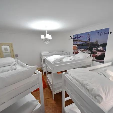 ゲストハウス ブラザーズ ルームズ リスボン