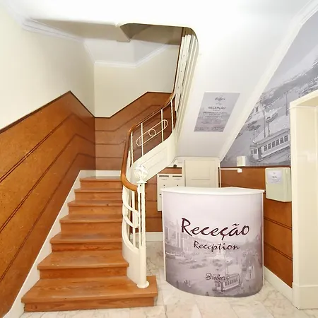 ブラザーズ ルームズ *